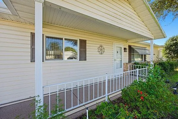 17831 SE 96th Ave — Photo 2