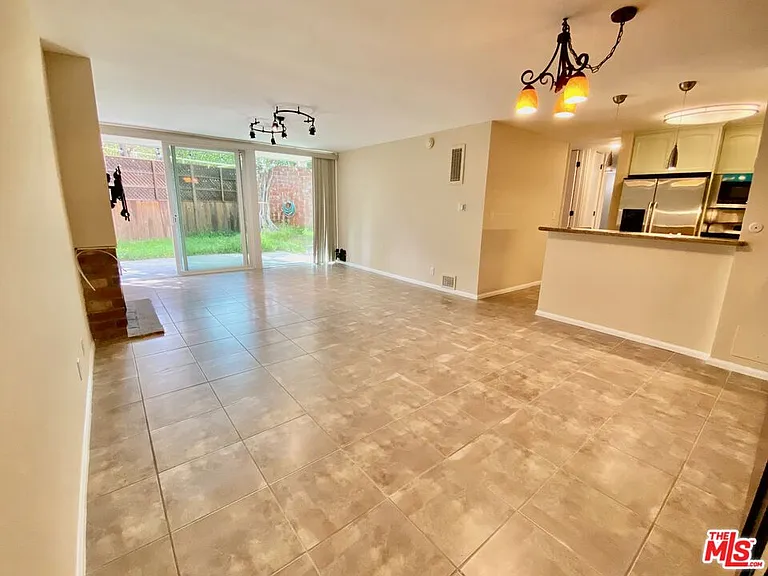 6375 Green Valley Cir #104 — Photo 8