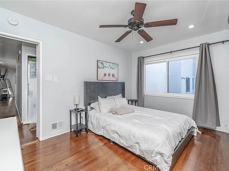 325 Cedar Ave #1 — Photo 21