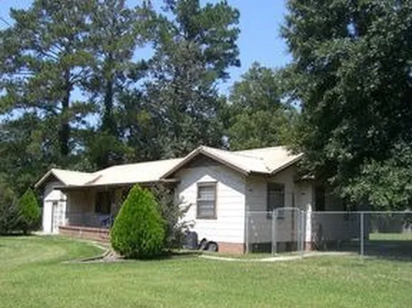 100 Harold Mitchell Dr, Bogalusa, LA 70427