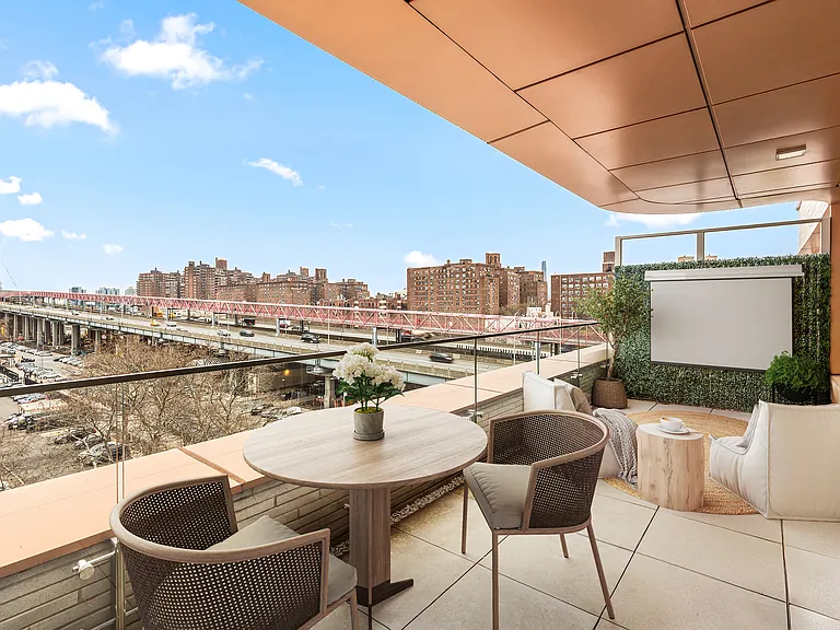 208 Delancey St #7B — Photo 8