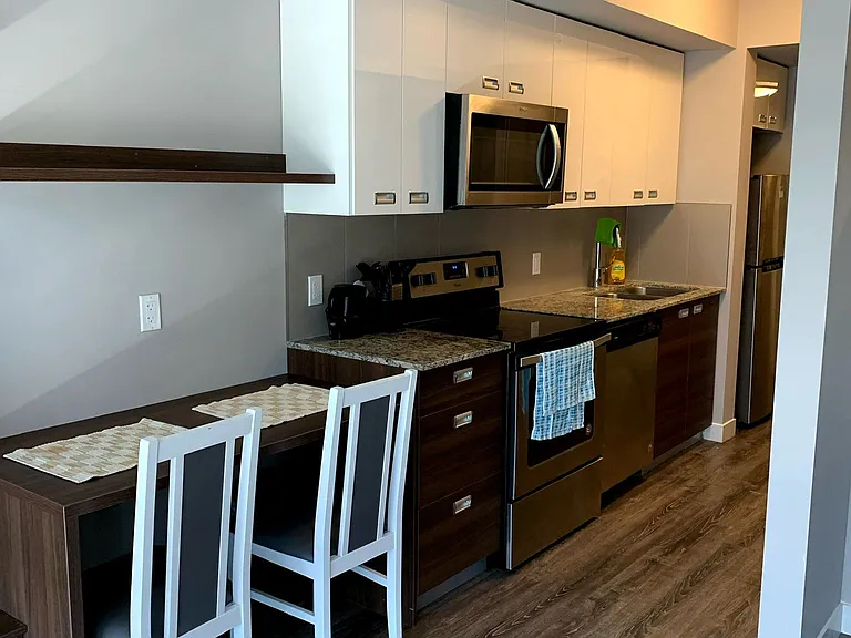 308 Lester St #410 — Photo 3