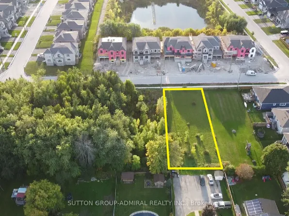 210 Sutherland St S, Clearview, ON L0M 1S0