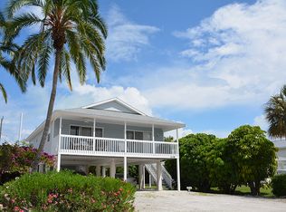 208 Palm Ave, Anna Maria, FL 34216