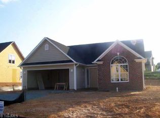 77 Dar Rdg, Winston Salem, NC 27127