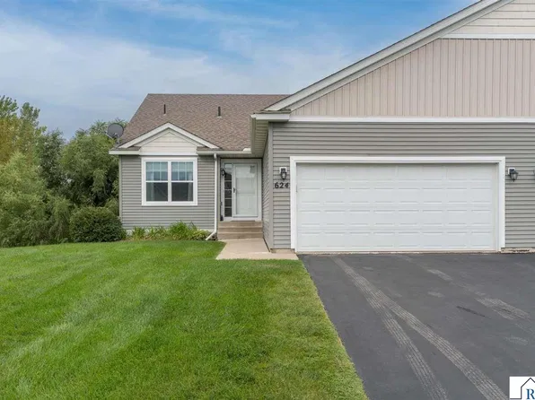 624 Tomahawk Ct, Madison Lake, MN 56063