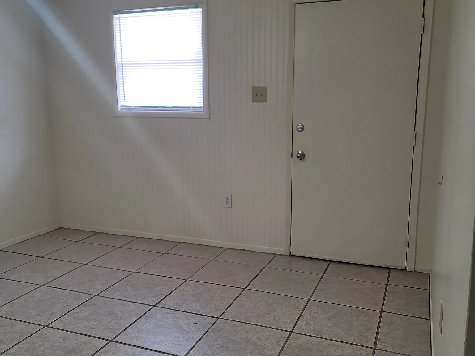 14568 Kohnke Hill Rd — Photo 2
