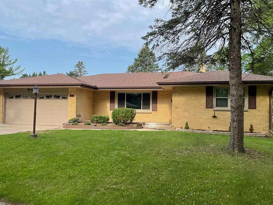 1st image of 523 Blenheim Dr