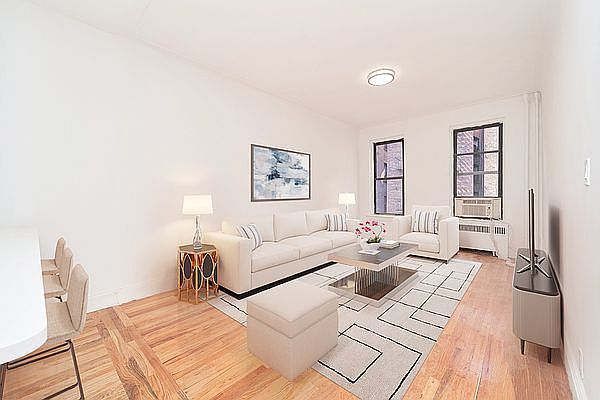 1st image of 118 E 91st St #E3