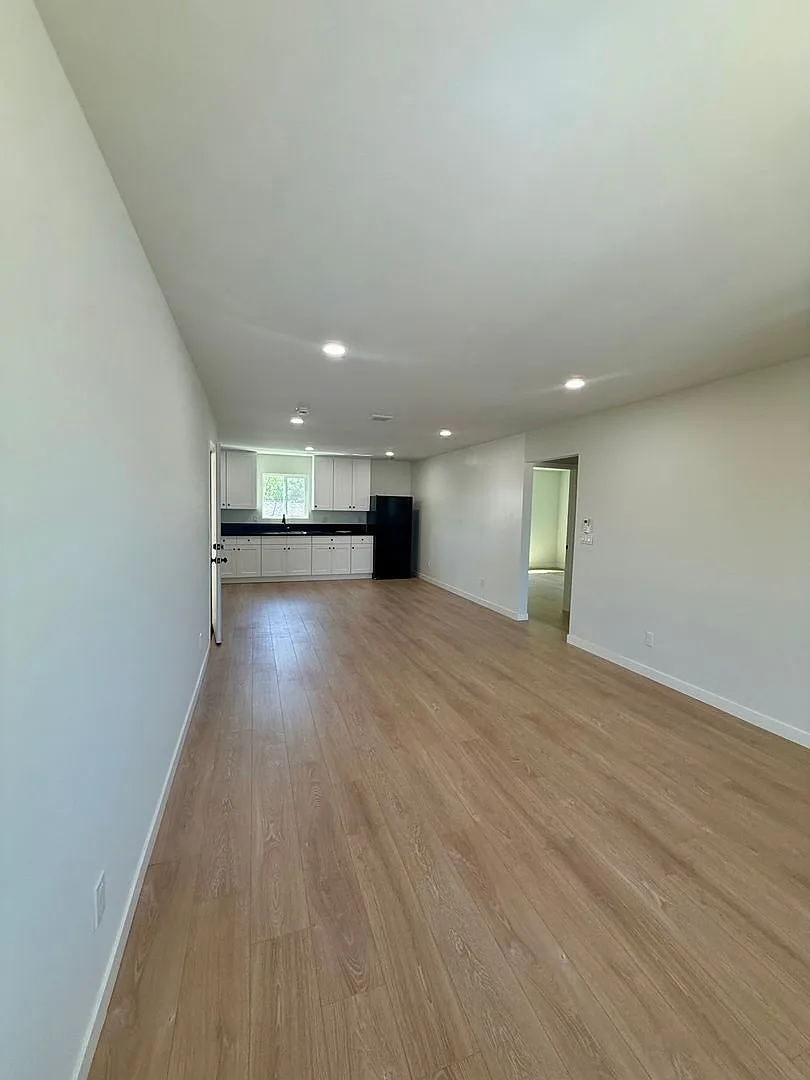 Brand New Construction — Photo 3