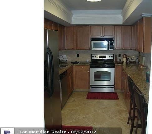 5th image of 3505 Oaks Way APT 107