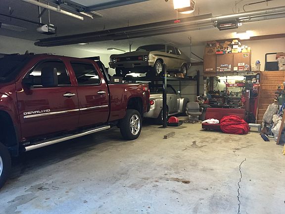 A garage door out the back!