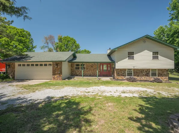 12655 Farm Road 2205 Circle, Cassville, MO 65625