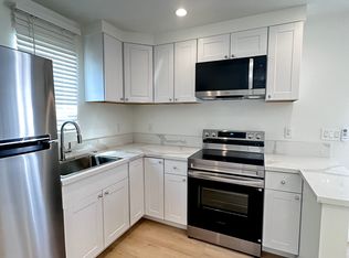 230 55th St #C, San Diego, CA 92114