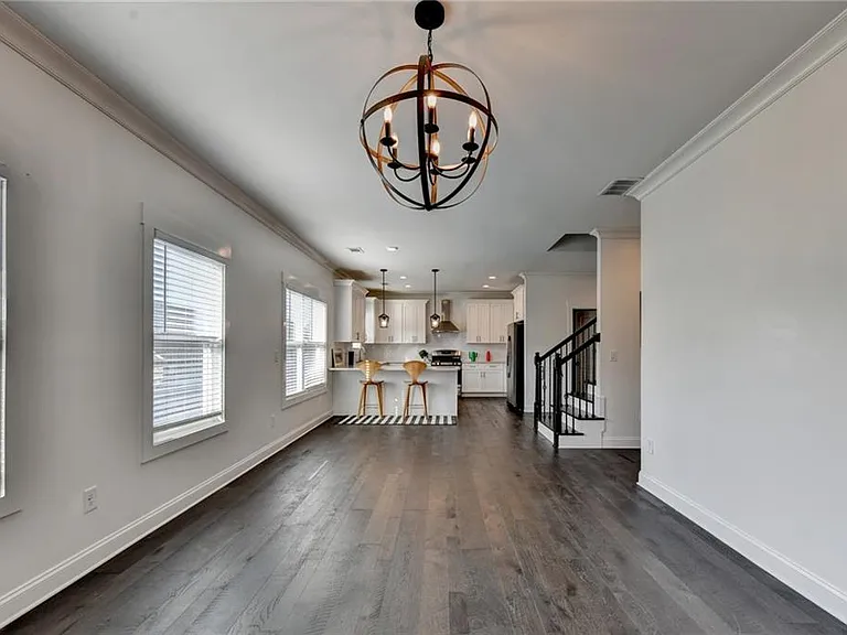 45 Sudderth St — Photo 15
