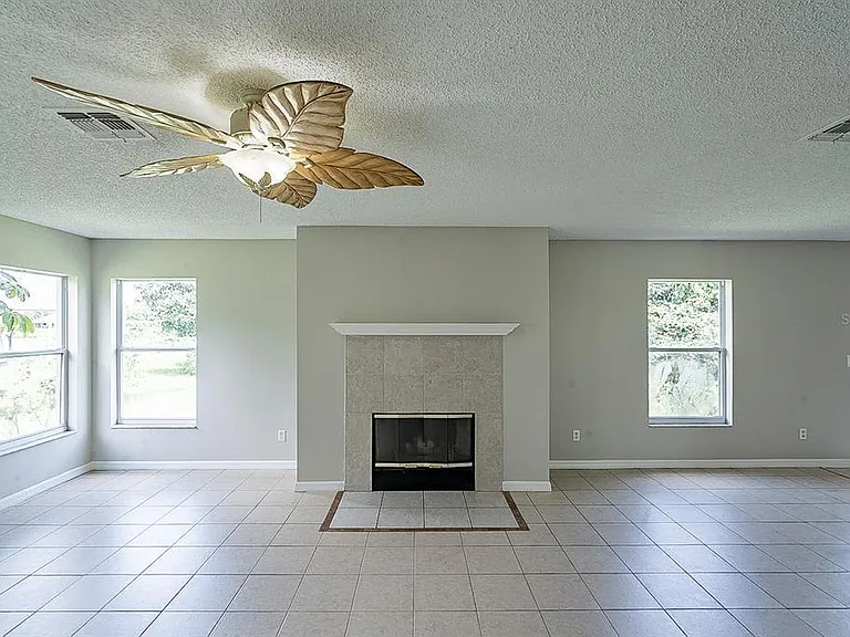 15147 Sugargrove Way — Photo 28