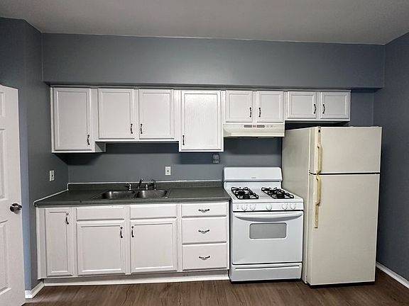 4th image of 45 Madison St