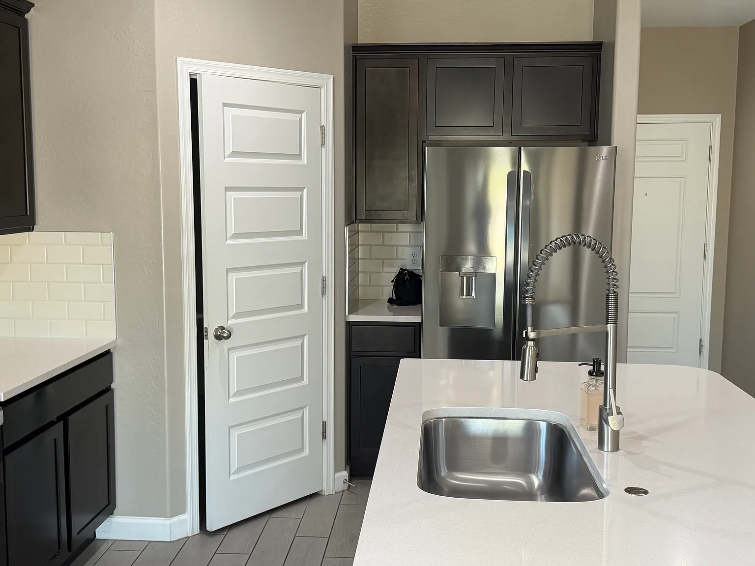 4 bed, 1611 sqft, $2,300 — Photo 4