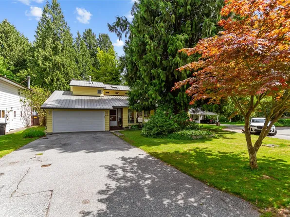 3148 Lancaster Pl, Pt Coquitlam, BC V3C 3J7