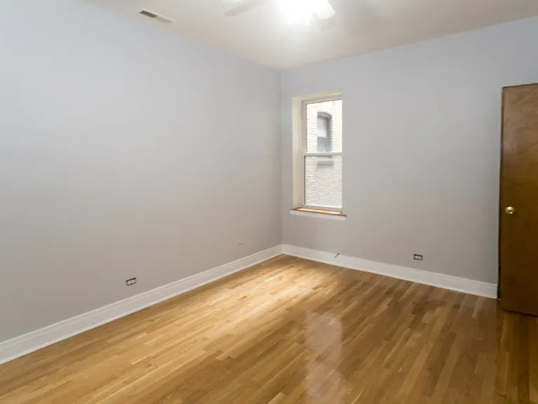 4450 N Sheridan Rd #2 — Photo 12