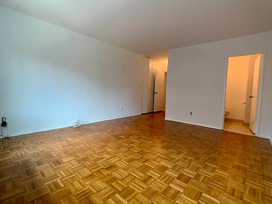 Rented by Corcoran | media 14