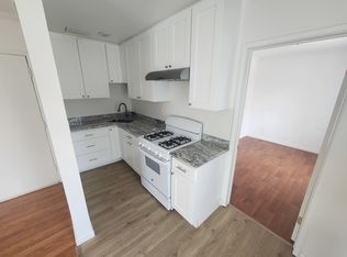 1818 W Victory Blvd APT D, Burbank, CA 91506
