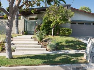 22711 Paul Revere Dr, Calabasas, CA 91302