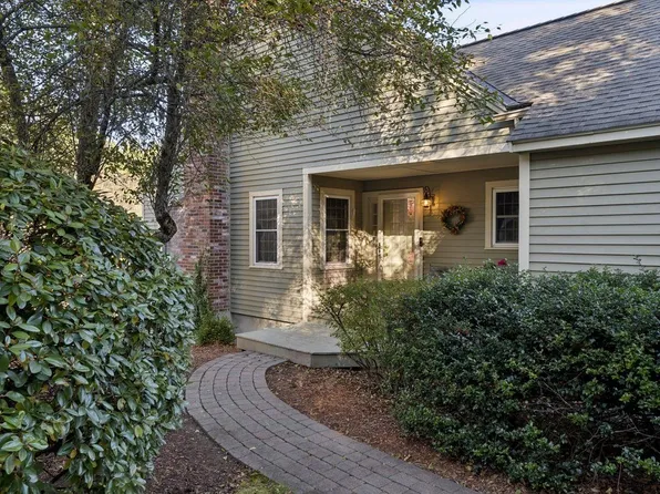 25 Atherton Lane, Amherst, NH 03031