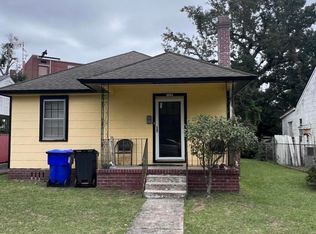 2129 Thornlee Dr, North Charleston, SC 29405