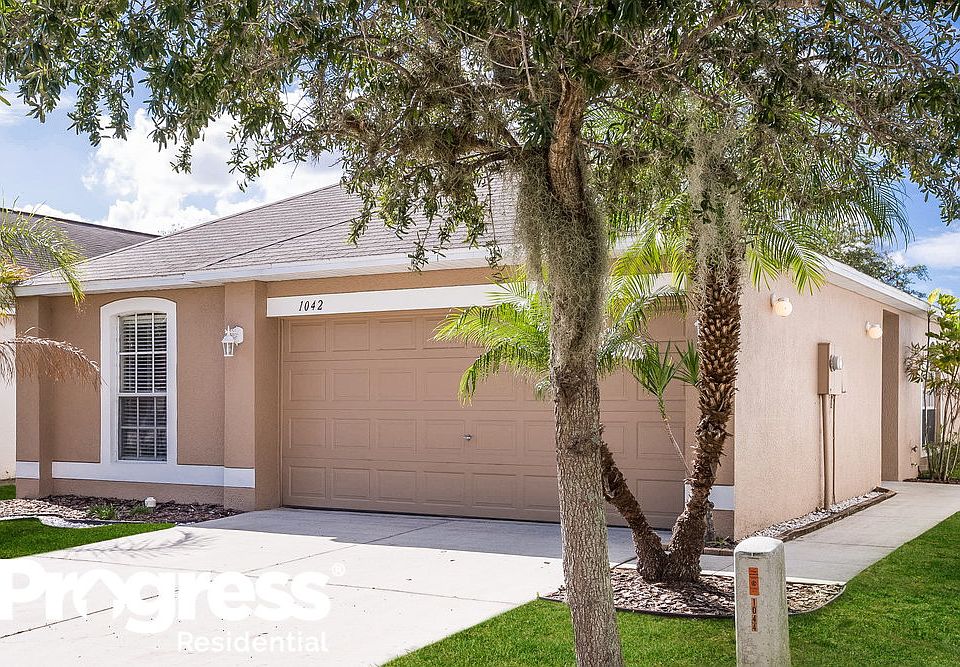 1st image of 1042 Brenton Leaf Dr