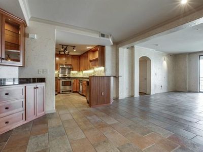 330 Las Colinas Blvd #902, Irving, TX, 75039