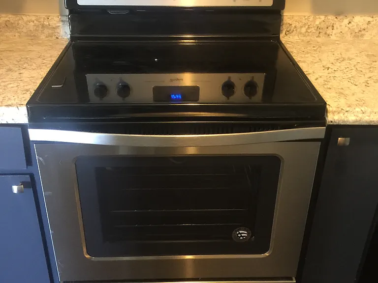 SRA 2 Kitchen Stove_04102020