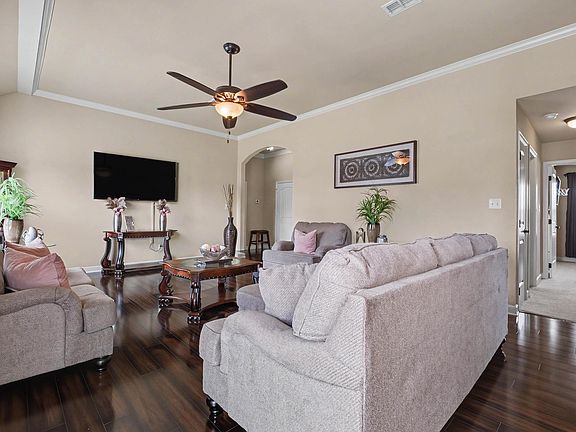 5th image of 2218 Moortown Dr