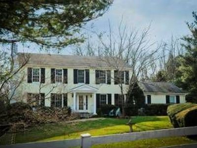 1056 Walker Mill Rd, Great Falls, VA, 22066