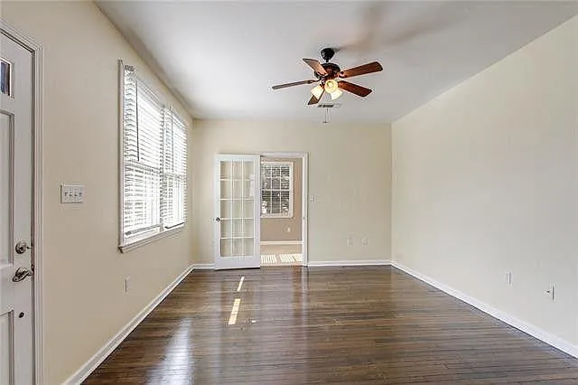 5850 General Diaz St — Photo 3