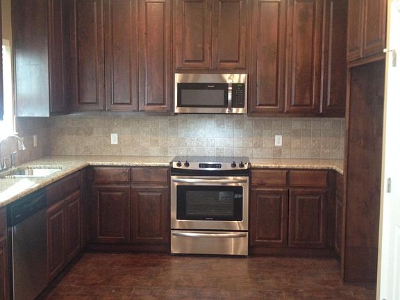 2nd image of 103 Park Ct