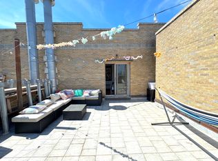 258 S 1st St APT 4B, Brooklyn, NY 11211