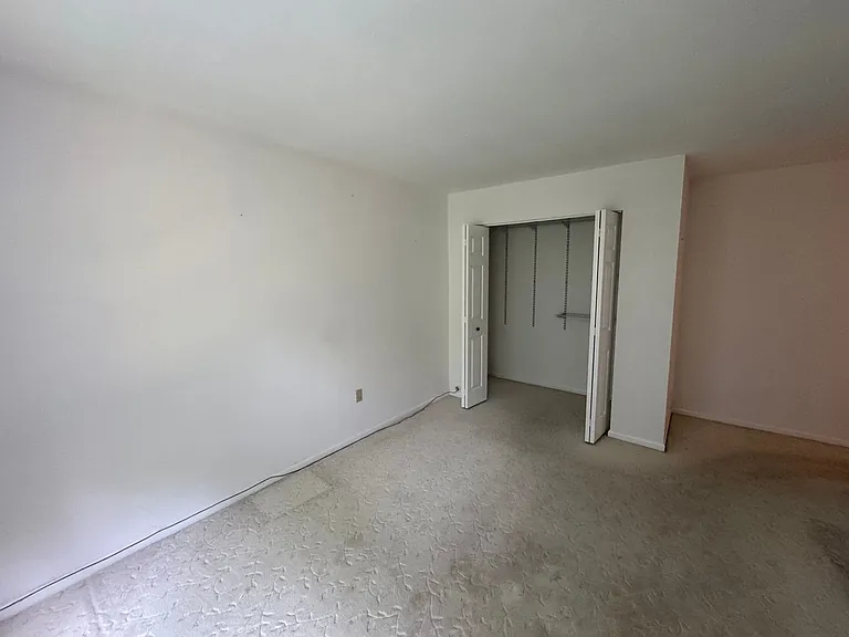 102 Ravenwood Pl — Photo 30