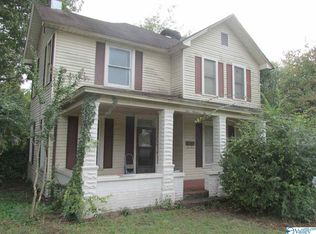 502 Gordon Dr SW, Decatur, AL 35601