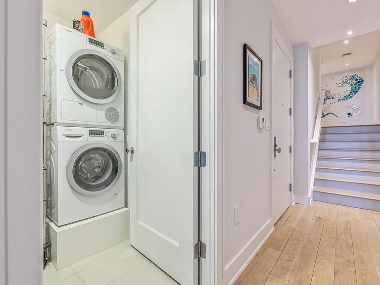 21 W Water St #2D — Photo 11