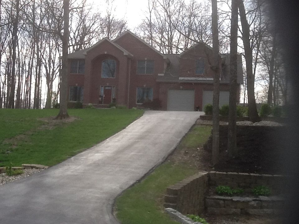 1st image of 717 Woodfield Ct