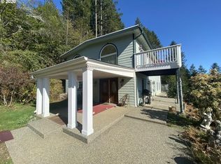 16954 Ferry Creek Hts, Brookings, OR 97415