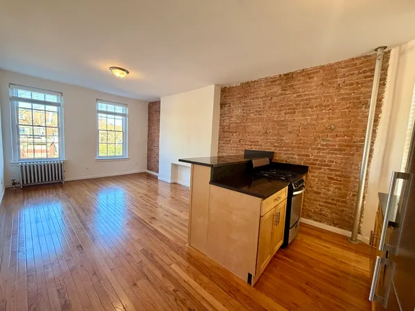 36 Morton Street image 1 of 9