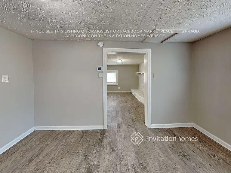 547 Rustic Rd — Photo 6
