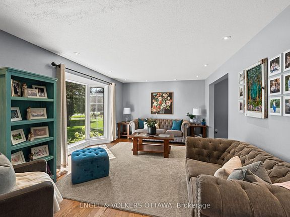 5th image of 109 Inniskillin Dr