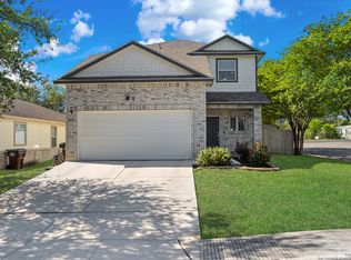9722 Acadian Dr, San Antonio, TX 78245