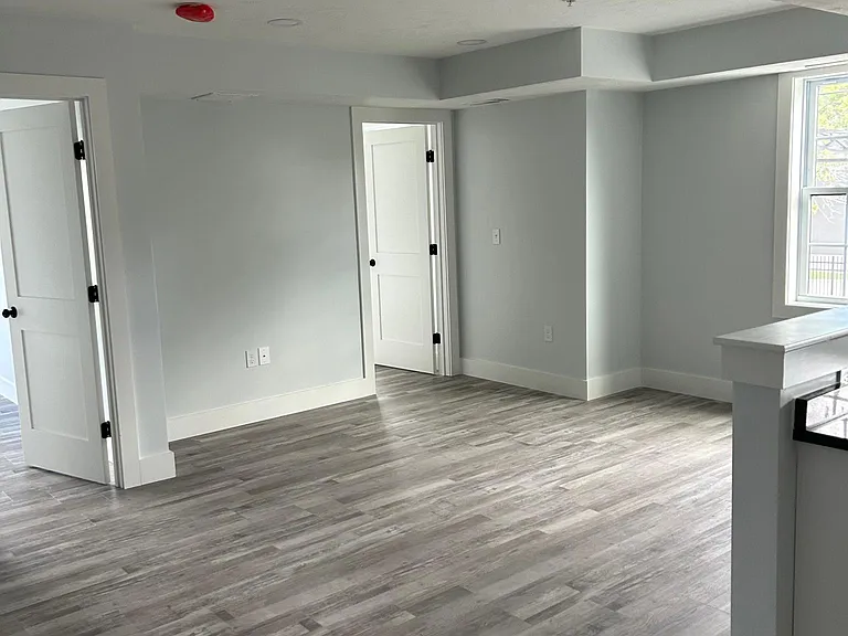 135 Chelmsford St #2 — Photo 4