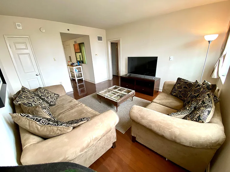 1205 Saint Charles Ave #1313 — Photo 7