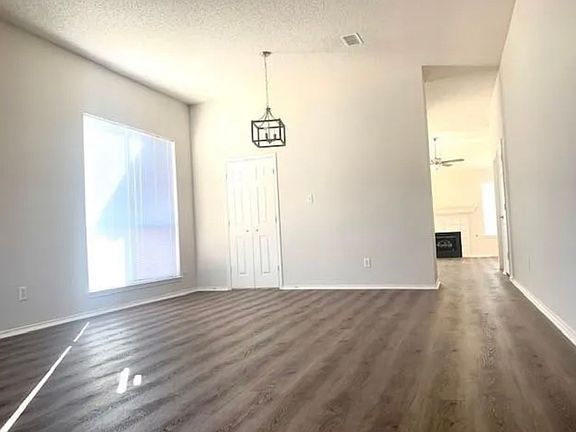 4th image of 3912 Rushden Ct