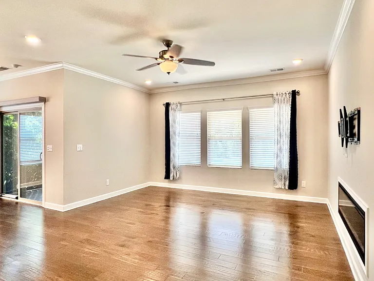 2108 Poplar Ridge Dr — Photo 14